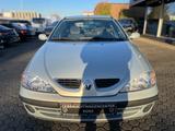 Renault Megane Authentique 1.4 16V 1.HAND/RADIO/TÜV-NEU - gebrauchte Renault Megane aus dem Jahr 2000