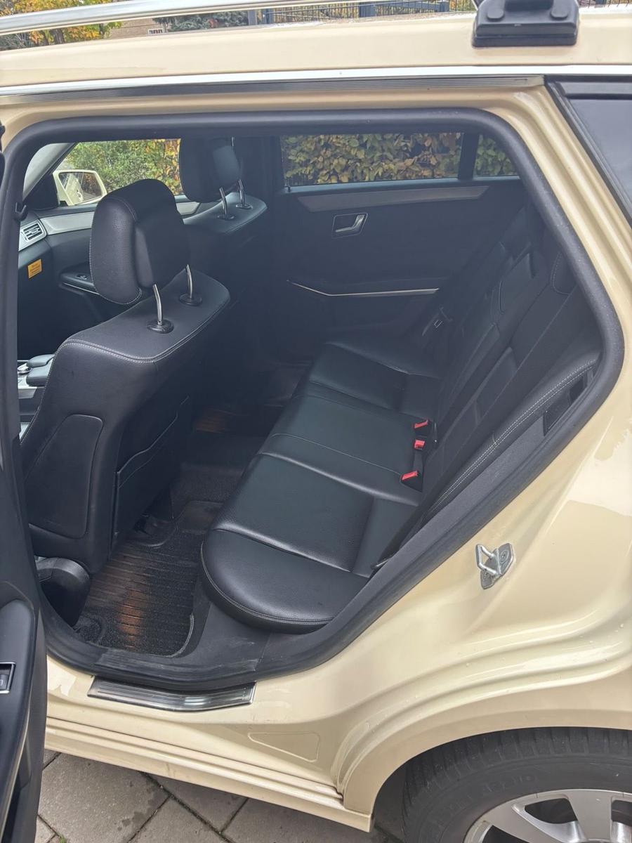 Mercedes-Benz E200 2015 — photo 8