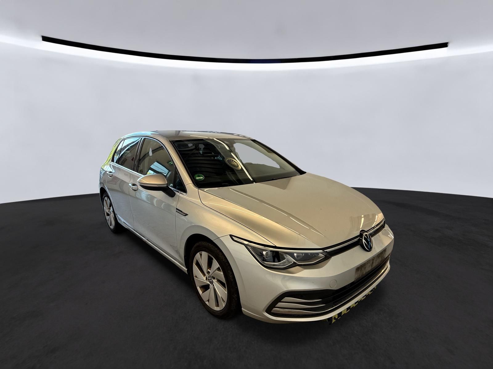 Volkswagen Golf VIII 2.0 TDI DSG STYLE/CARPLAY/TRAVEL imagem 2