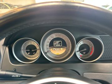 MYAUTOCENTER – Gebraucht- und Jahreswagen mit Werkstattservice in Pfaffenhofen Mercedes-Benz C 180 CGI BlueEfficiency *Avantgarde*TÜV*