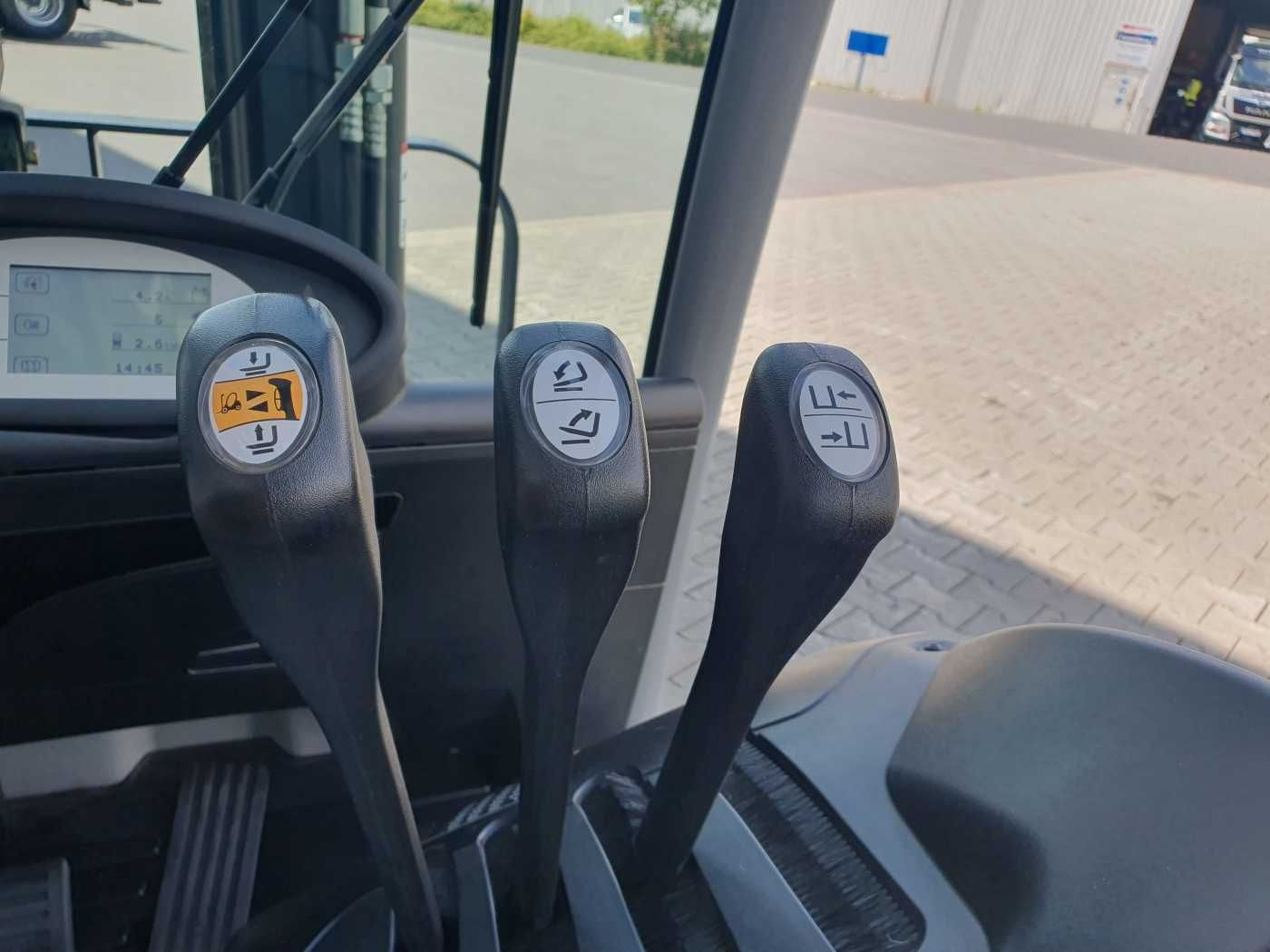 Fahrzeugabbildung Still RX20-14 / 2025 / Triplex: 4.30m! / 751h! / SS