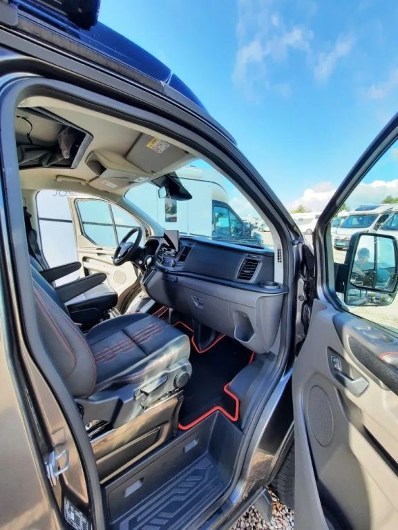 Fahrzeugabbildung Dethleffs Globevan Camp Two Top Ausstattung / 1.Hand