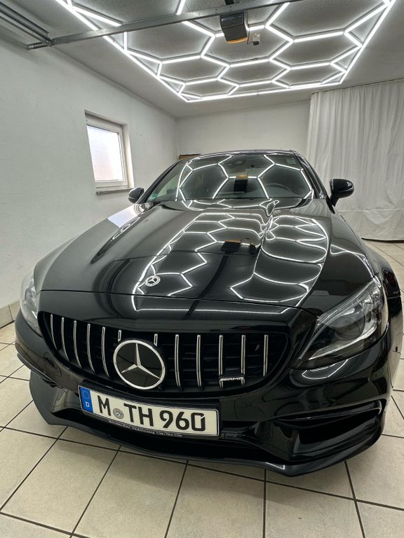 Mercedes-Benz C 63 AMG