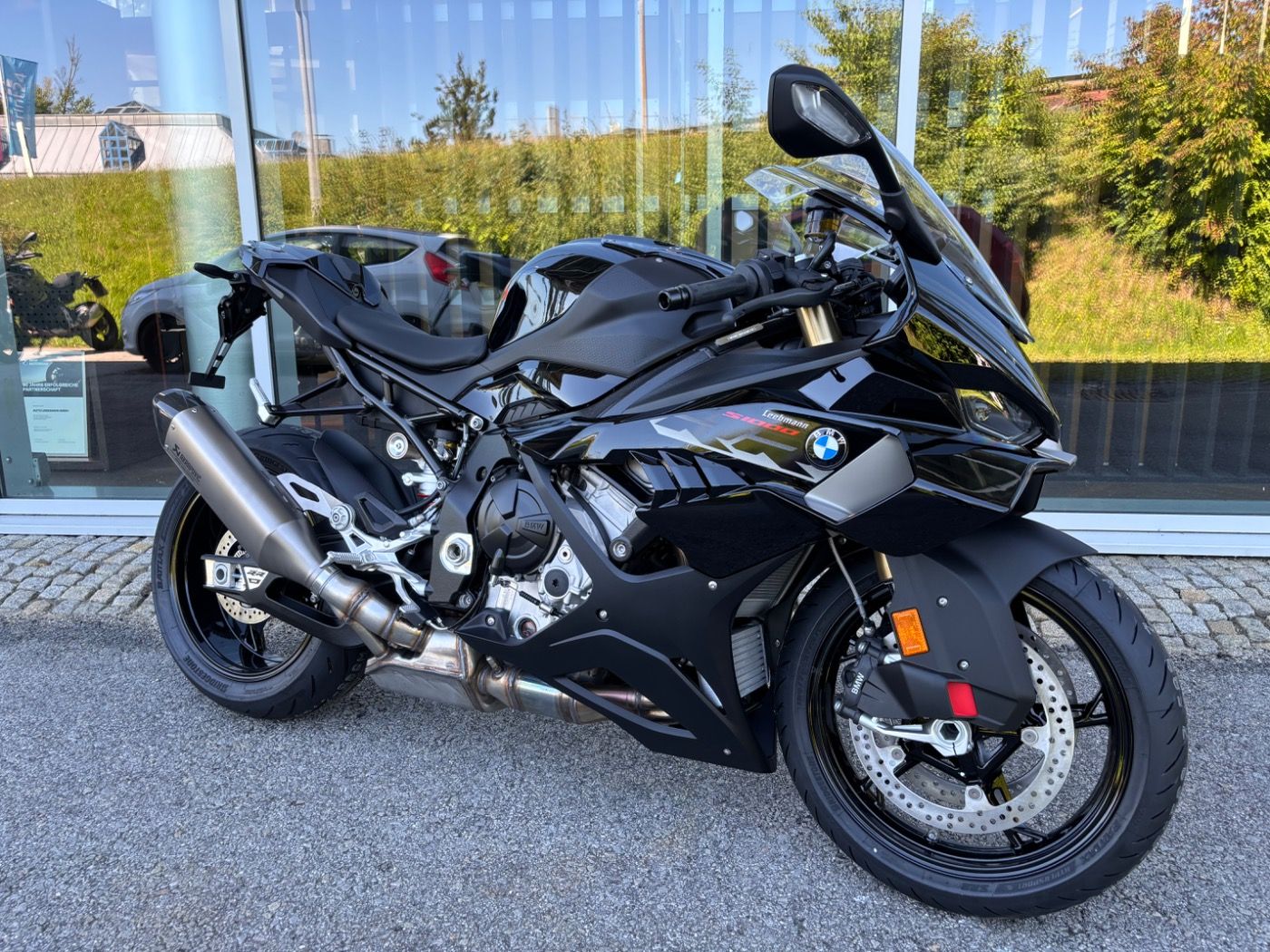 Fahrzeugabbildung BMW S 1000 RR Race- und Dynamikpaket