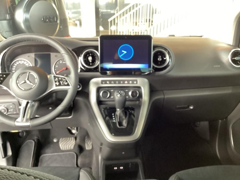 Fahrzeugabbildung Mercedes-Benz T 180 d Navi*Leder*PDC*SpurH*SpurW*LED*Kam.