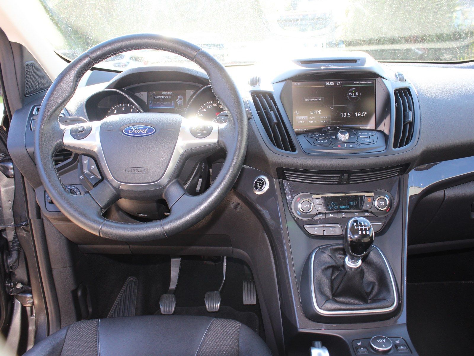 Fahrzeugabbildung Ford Kuga Titanium 1,5 EcoBoost Start/Stopp