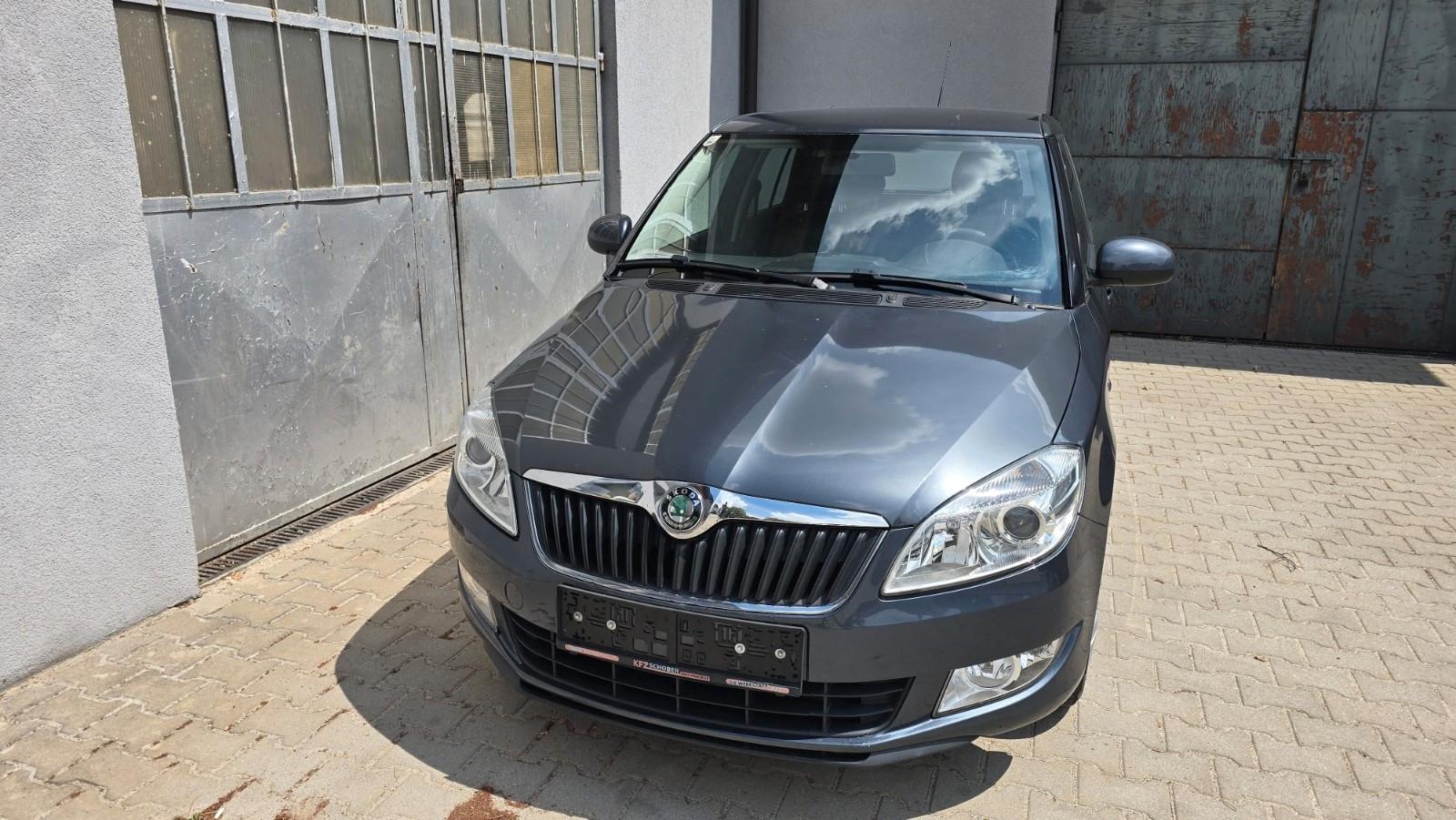 Skoda Fabia 2011 — photo 12