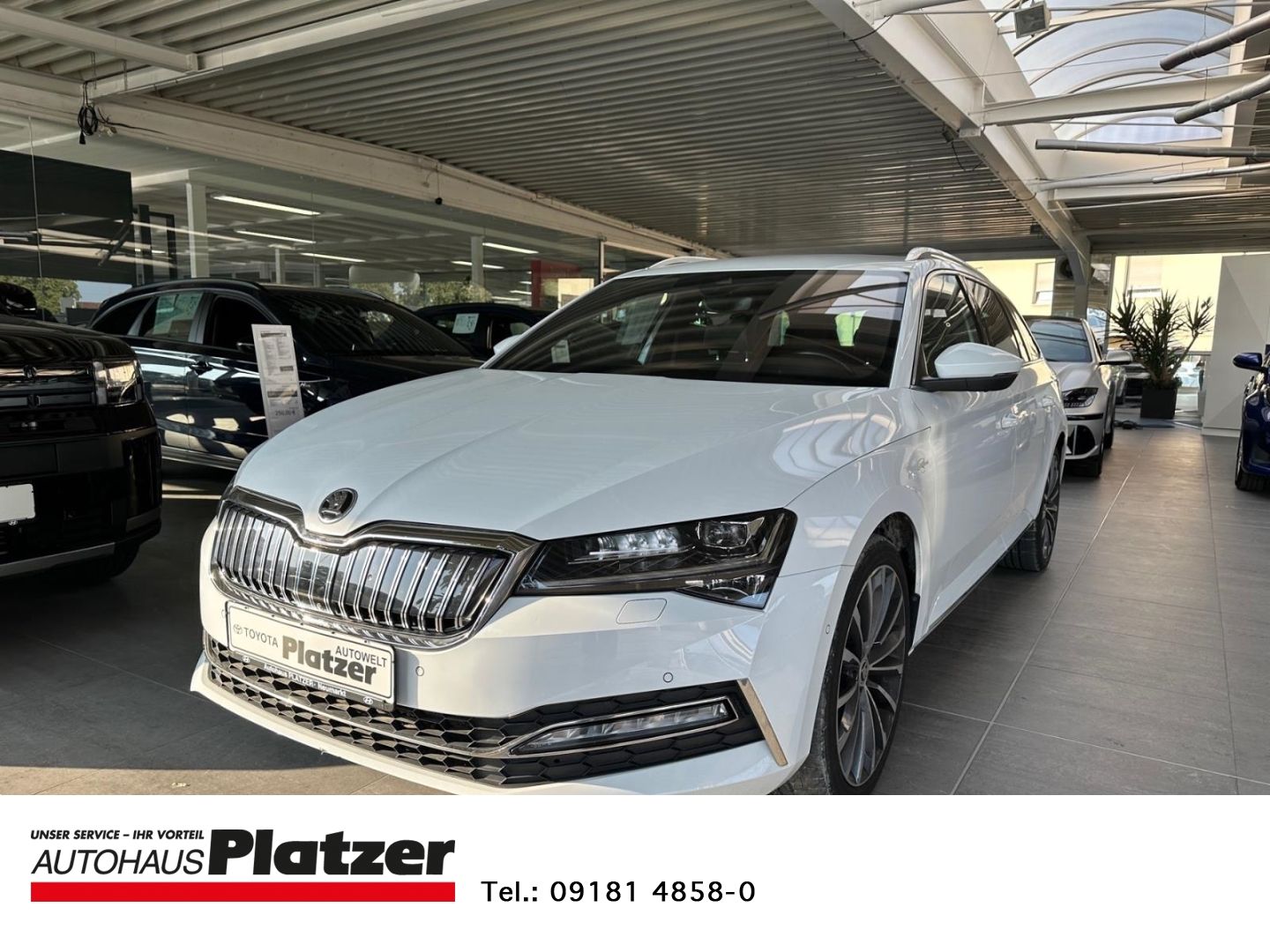 Skoda Superb Combi L&K iV AD StandHZG AHK Navi Leder D