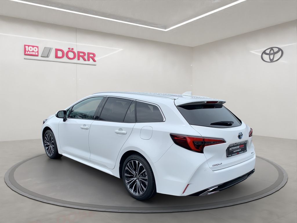 Toyota Corolla 1.8 Hybrid TS Teamplayer* imagem 3
