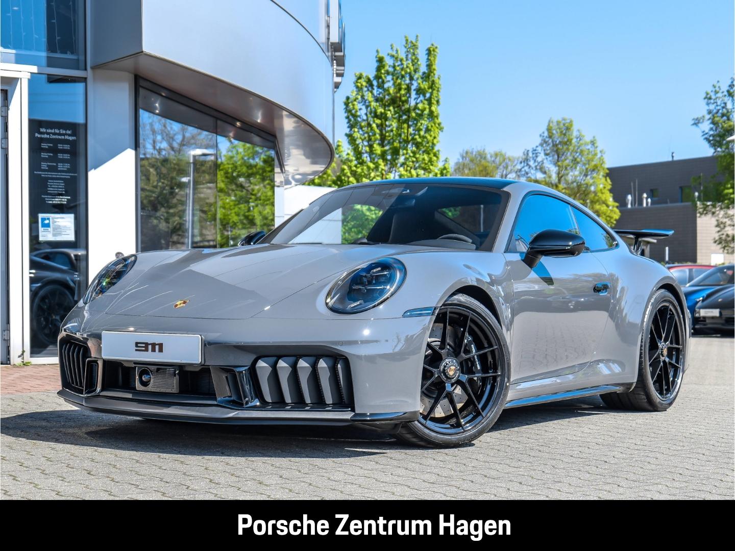 Porsche 992 911 Carrera 4 GTS Liftsystem-VA Sportabgas