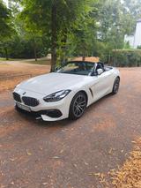 BMW Z4 sDrive20i  - BMW Z4 in Düsseldorf