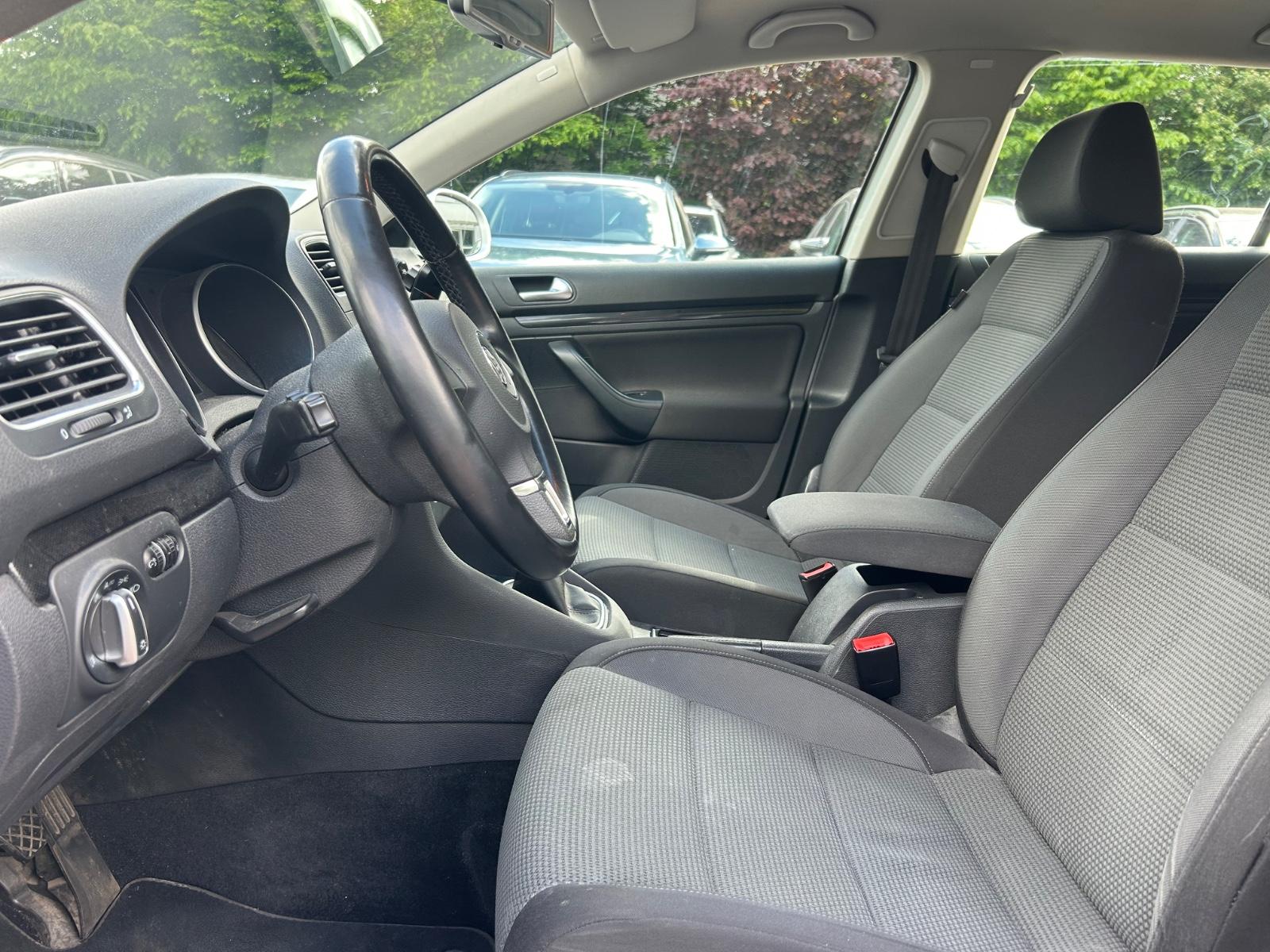 Volkswagen Golf 2012 — photo 9