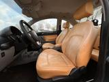 Volkswagen New Beetle 2.0 Highline - Volkswagen Beetle: New