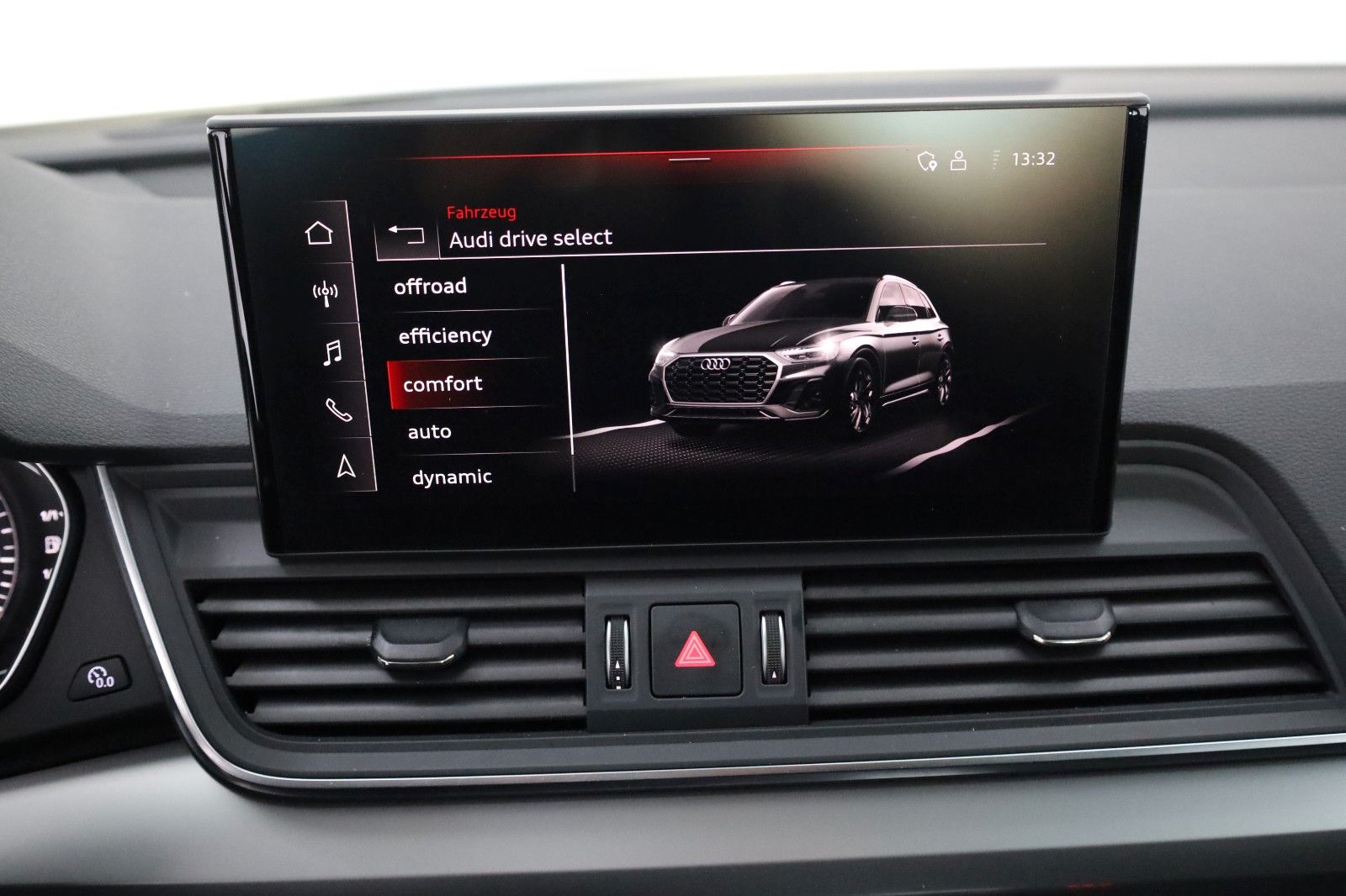 Fahrzeugabbildung Audi Q5 35 TDI, Leder, Navi, LED, SH