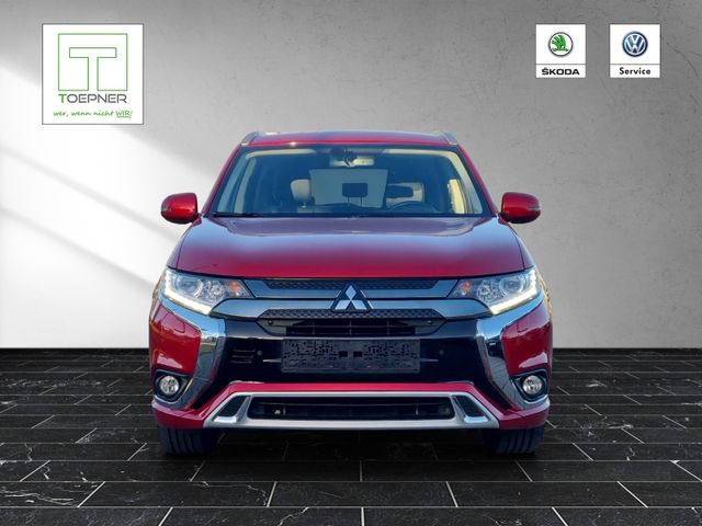 Mitsubishi Outlander PHEV Basis 4WD AHK Navi PDC GRA