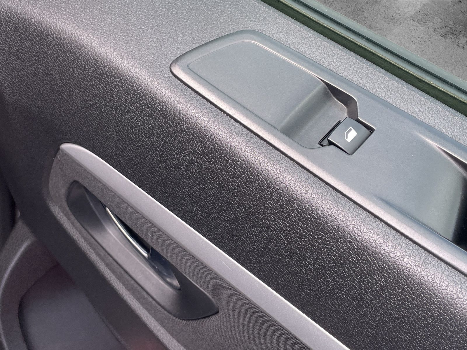 Fahrzeugabbildung Opel Zafira Life Selection M*1.Hand*Shz*Rkü*8 Sitzer