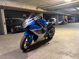 Suzuki GSX-R 600 - SUZUKI GS 600