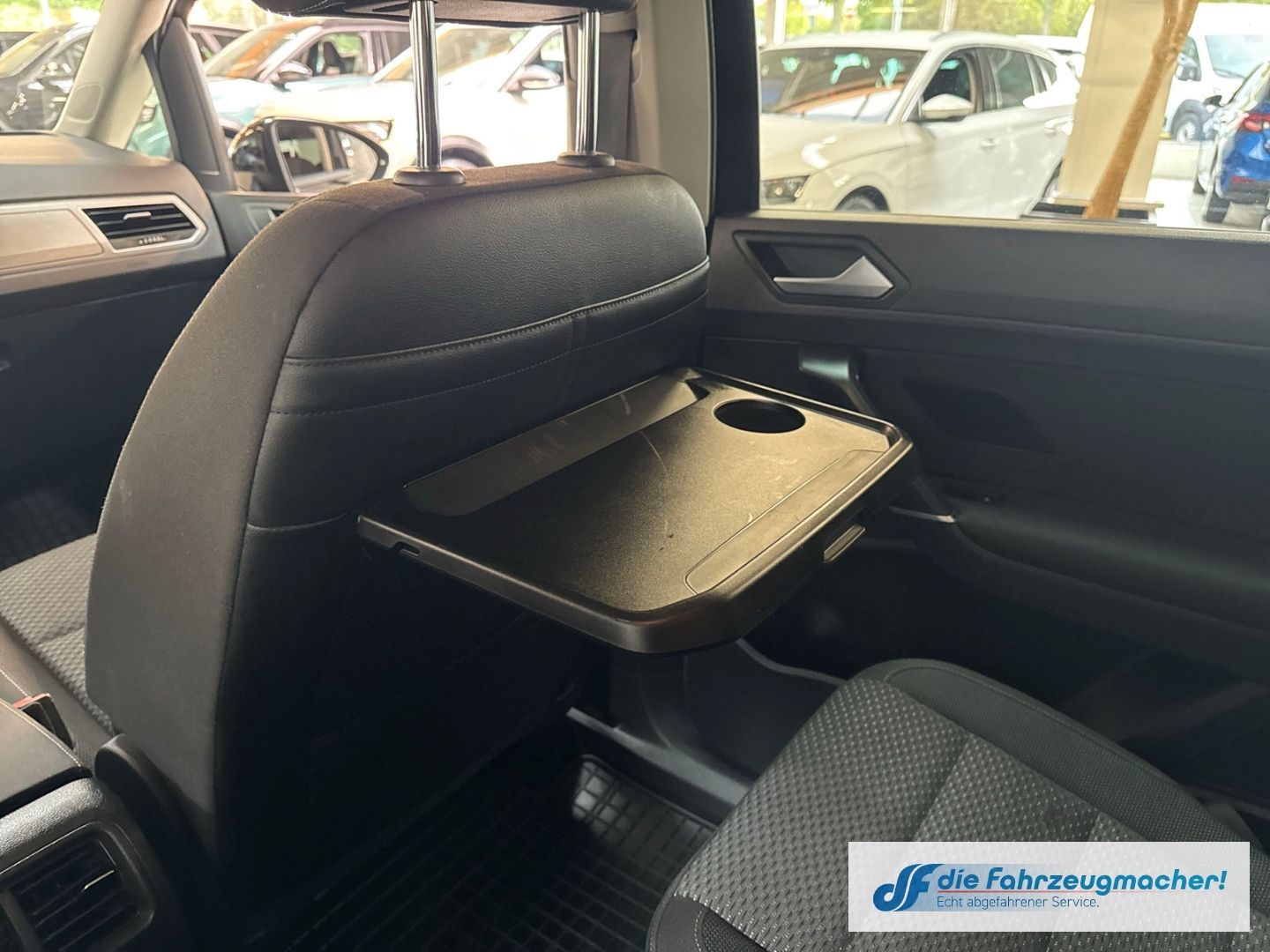 Fahrzeugabbildung Volkswagen Touran Comfortline 2,0TDi Navi Dyn. Kurvenlicht