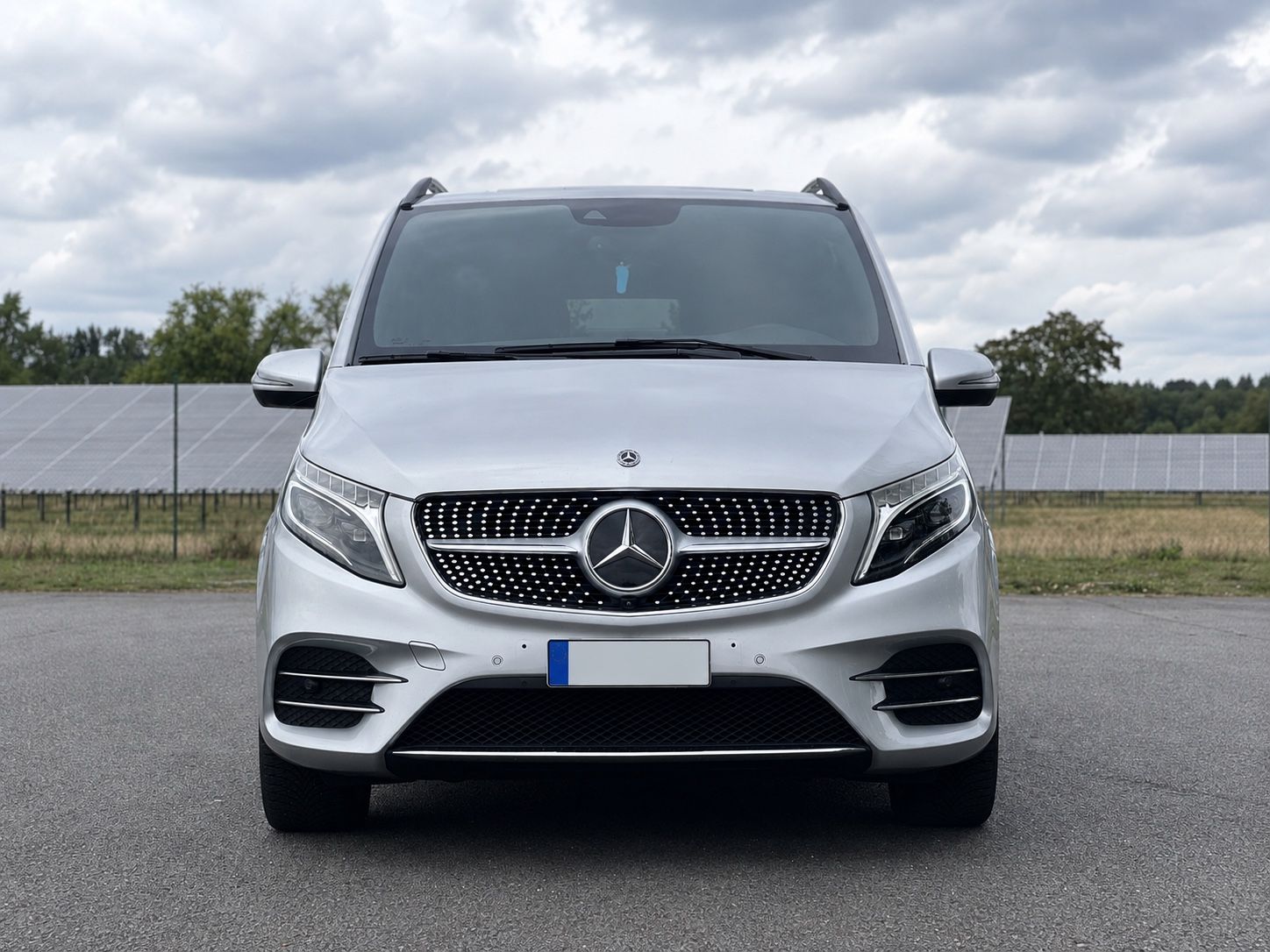 Mercedes-Benz V 220 AMG-Line foto 4