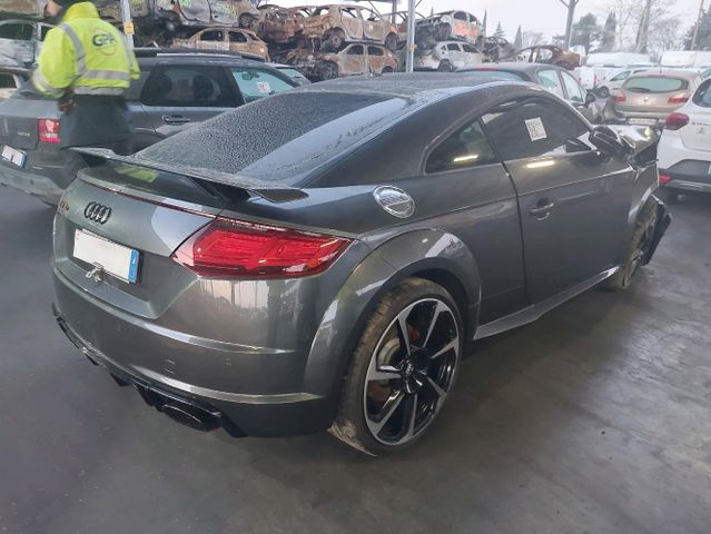 Audi TT RS 2.5 TFSI 400 QUATTRO S-T