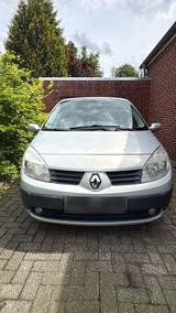 Renault mégane Scenic 1,6 Automatik bis mo... - gebrauchte Renault Scenic aus dem Jahr 2004