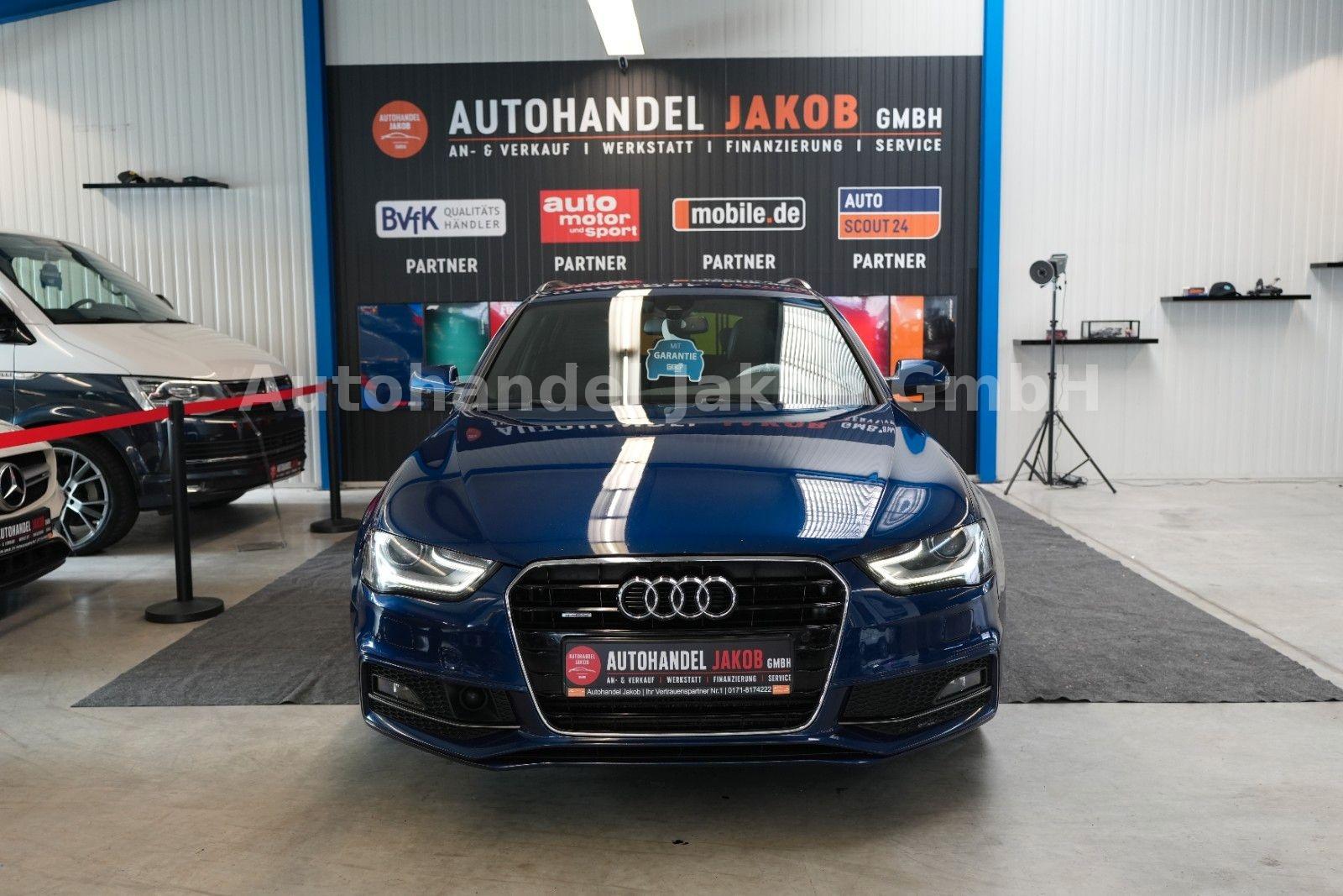 Audi A4 / Quattro / 3x S-LIne / Audi Exclusive / TOP!