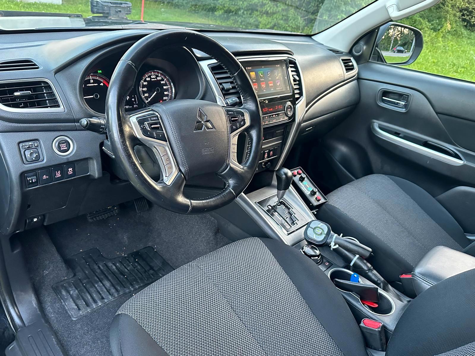 Mitsubishi L200 Intro Edition Doppelkabine 4WD Winterdienst