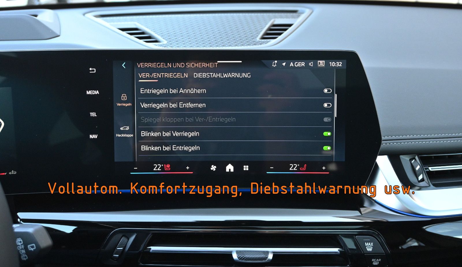 Fahrzeugabbildung BMW X1 xDr23d M SPORT °ACC°AHK°HUD°HK°MEMO°PANO°360°
