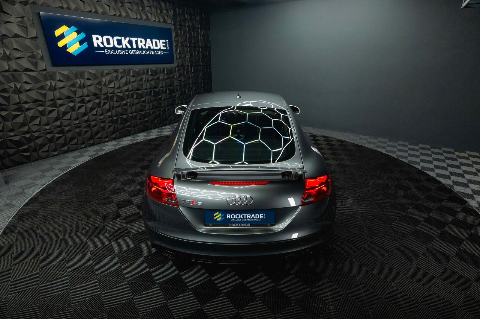 Fahrzeugabbildung Audi 2.5 TFSI TT RS Coupe quattro 6-Gang *Bi-Xenon*