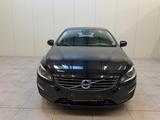 Volvo V60  Business Edition / XENON / NAVI / SHZ / PDC - Volvo V60 Edition mit Diesel-Antrieb