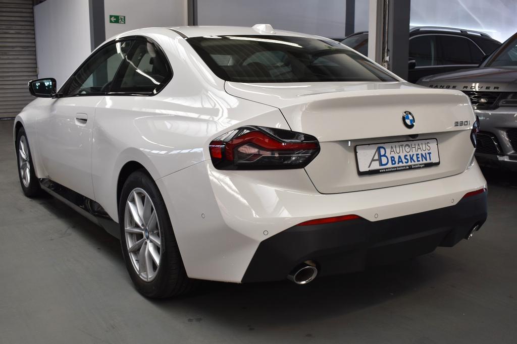 BMW 220