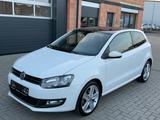 Volkswagen Polo V Highline *XENON*NAVI*ALCANTARA*TÜV NEU* - Volkswagen Polo aus 2010: Highline