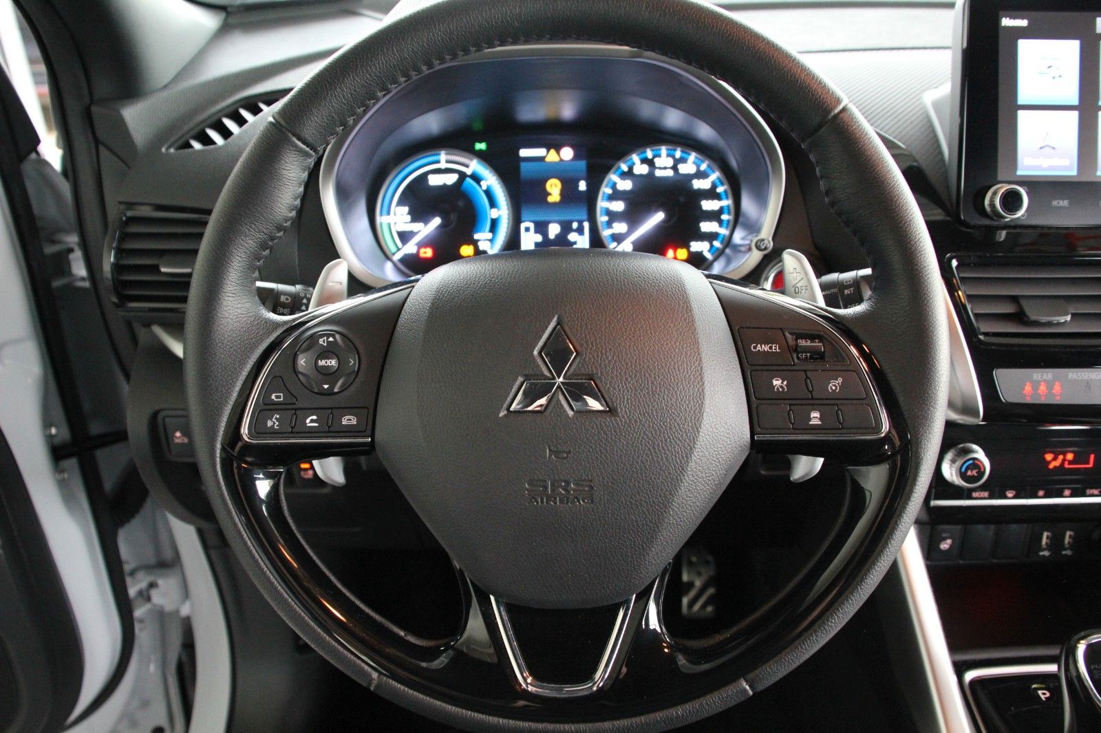 Fahrzeugabbildung Mitsubishi Eclipse Cross PHEV Select