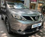 Nissan Qashqai 1.5 dCi N-Connecta - Nissan Qashqai mit Diesel-Antrieb: Kombi