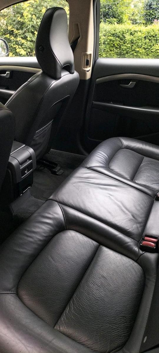 Volvo V70 2009 — photo 7