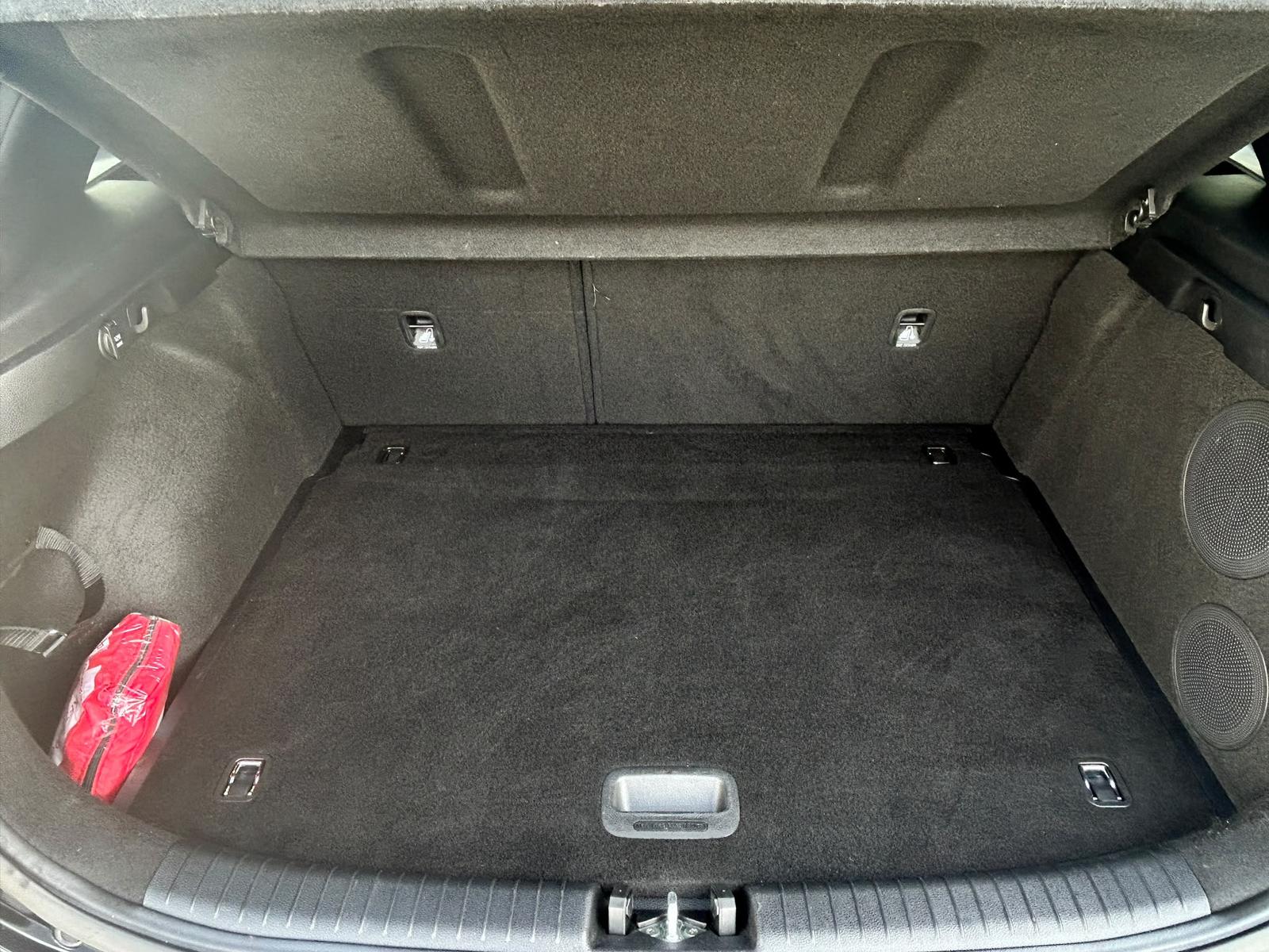Kia Ceed GT 2.HD|AKPRAPOVIC|4xSHZ|KAMERA|18"|DIGITAL