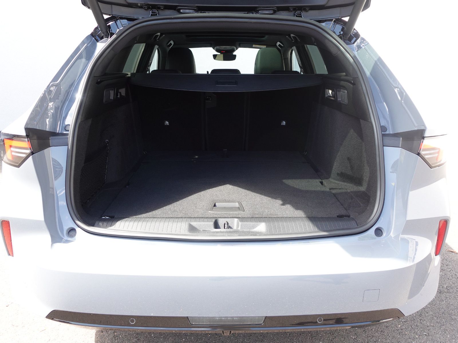 Fahrzeugabbildung Opel Astra ST Hybrid GS AHK,LED Pixel,Navi,Kamera,PDC
