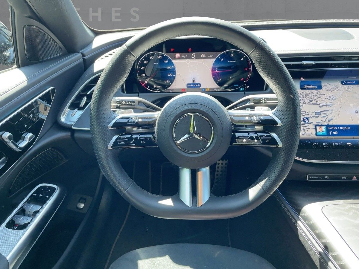 Fahrzeugabbildung Mercedes-Benz E 220 d 4M T-Modell AMG/Night/360°/AHK/20''
