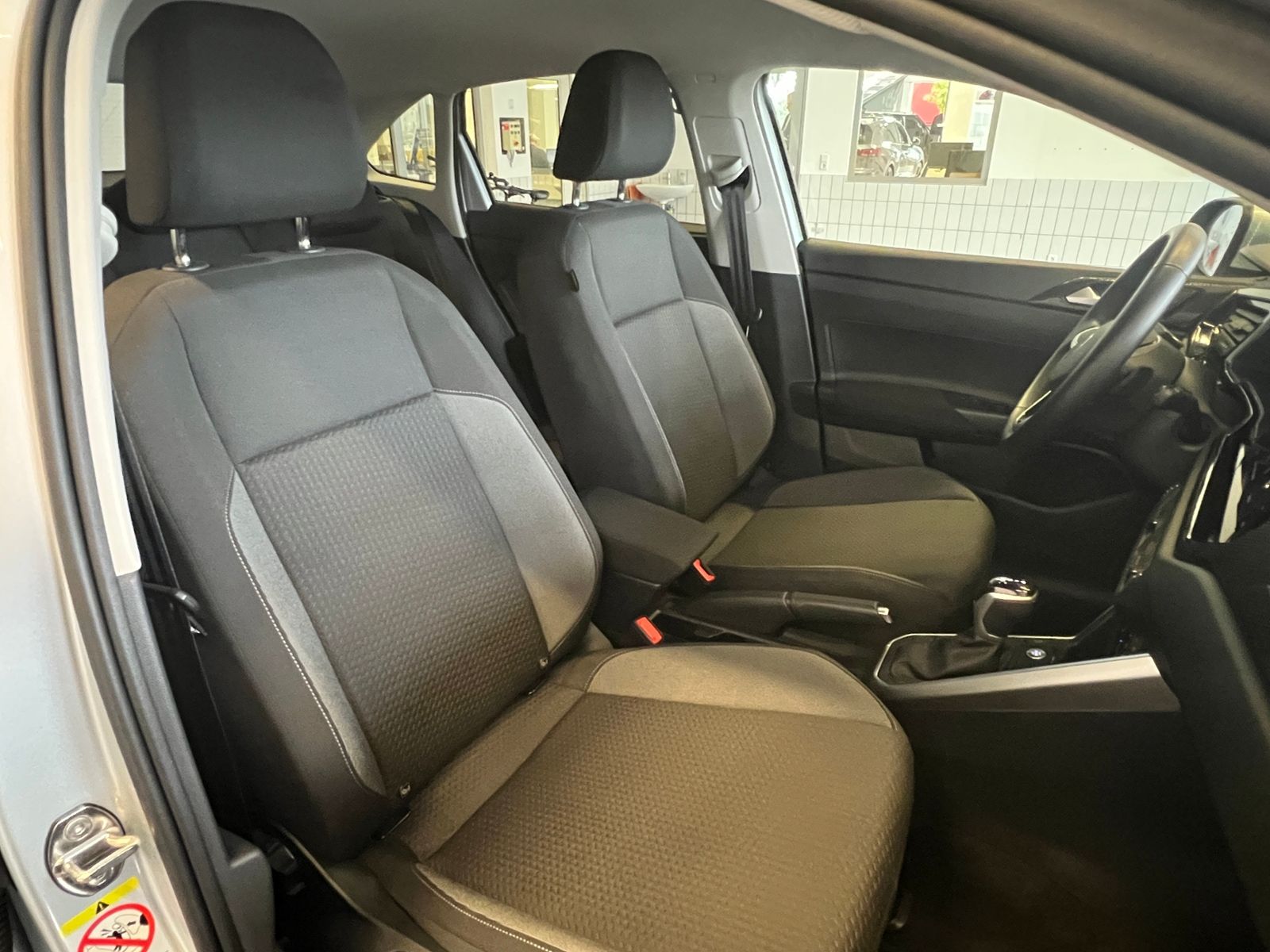 Fahrzeugabbildung Volkswagen Taigo Life 1.0 TSI DSG *IQ.Light, R2D, Kamera, 1