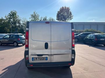 Opel Vivaro - 5