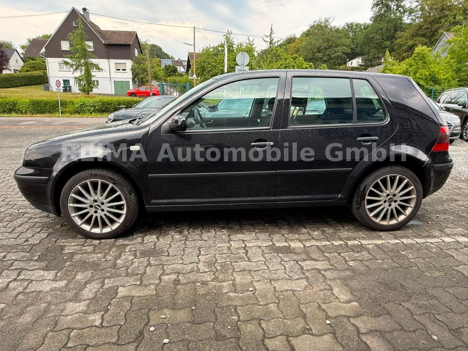Fahrzeugabbildung Volkswagen Golf 1.4 Basis