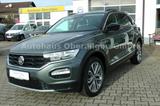 Volkswagen T-Roc 1.5 TSI IQ.DRIVE DSG*Standheiz*Kamera*Navi - mit Benzin-Antrieb: Standheizung, Geländewagen