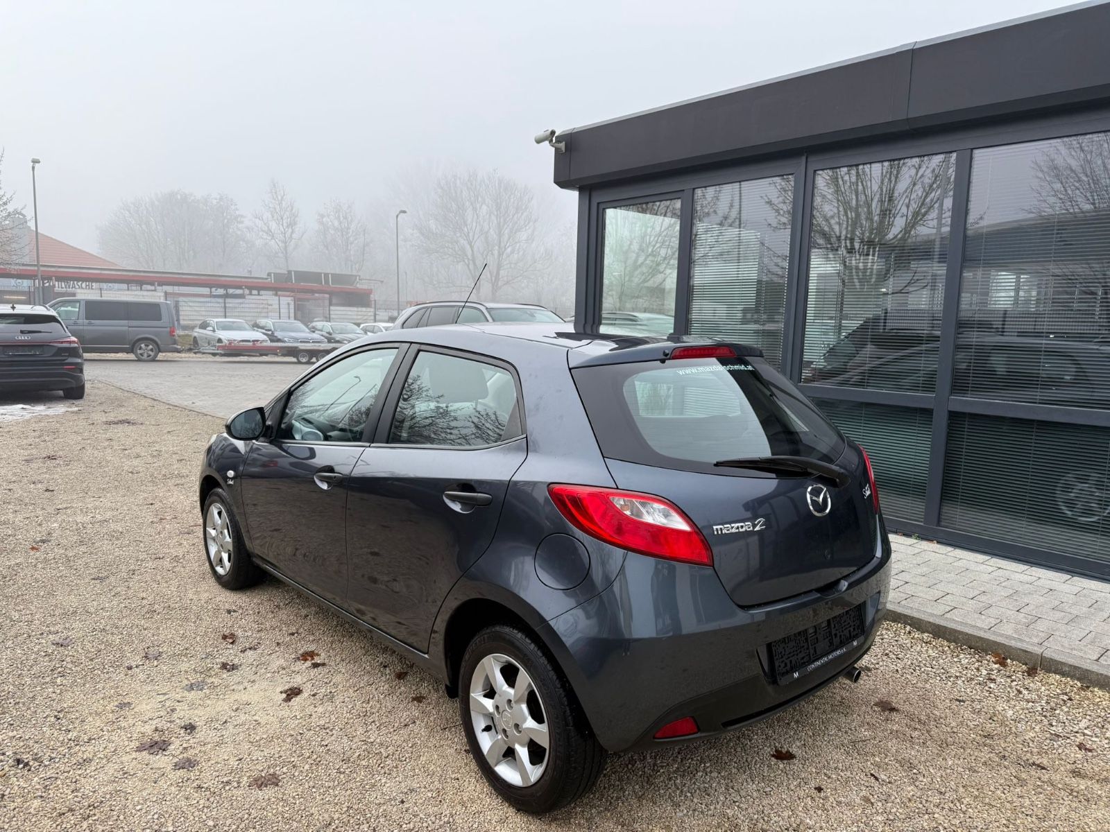 MAZDA 2 2 Lim. 1.3  Active*5-TÜRIG*KLIMA*, Ansicht 5