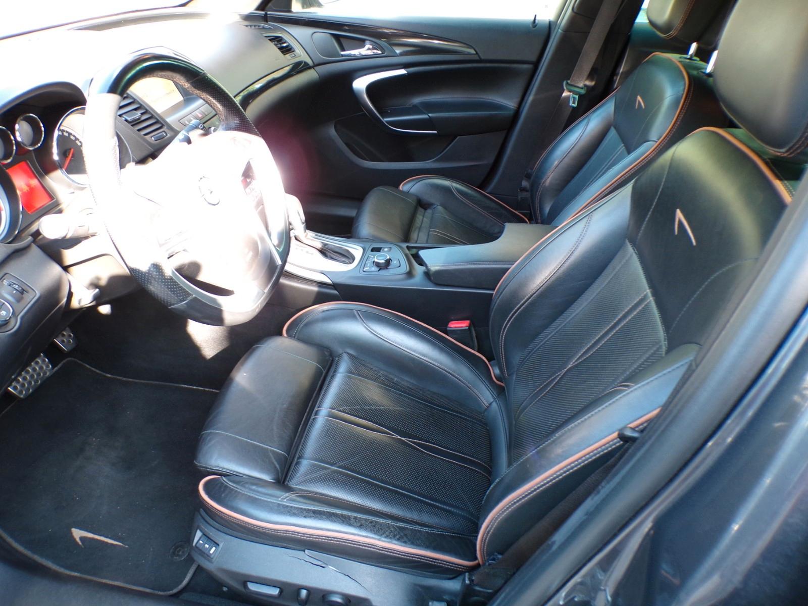 Opel Insignia 2012 — photo 9
