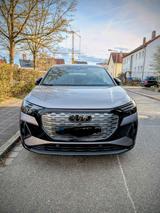 Audi Q4 40 e-tron - Audi Q4 von privat