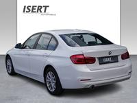 BMW 318d xDrive Lim. Advantage+LED+PDC+SHZ+SPORTSITZ