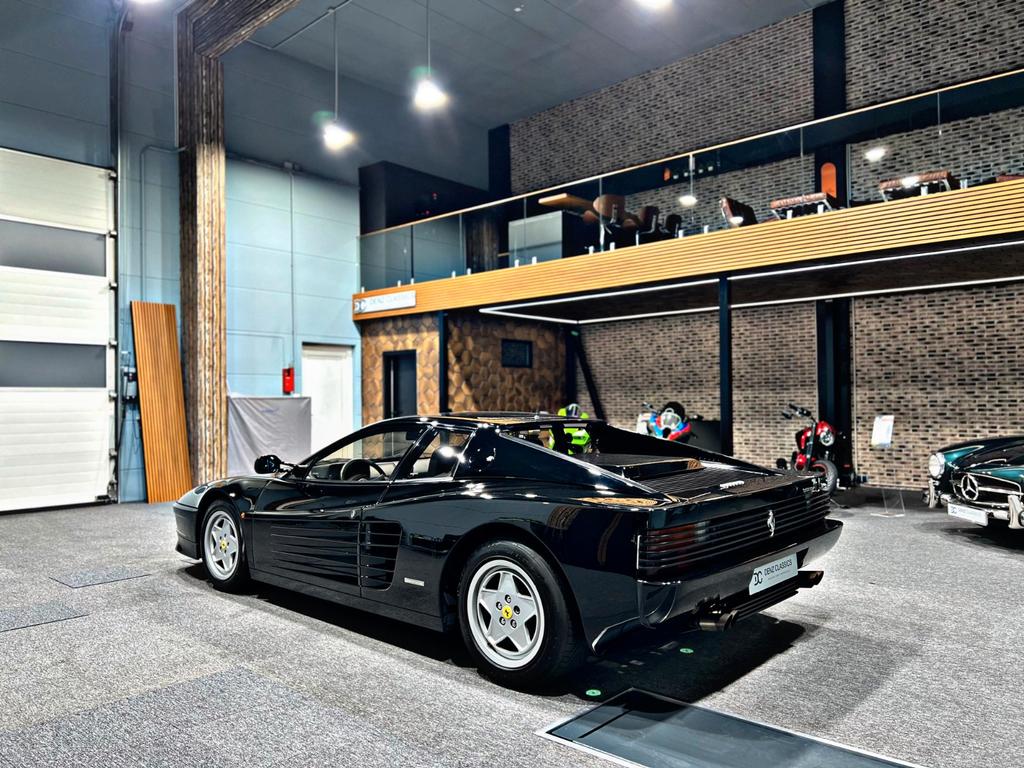 Ferrari Testarossa