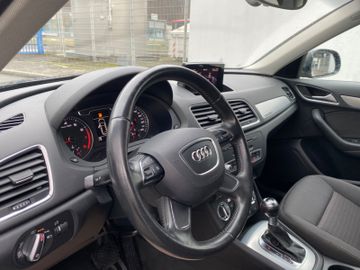 Audi Q3 - 12