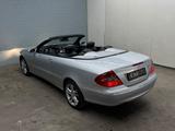 Mercedes-Benz CLK 200 Kompressor Leder*Xenon*PDC*SHZ*Klima*2Hd - Mercedes-Benz CLK 200 mit 3 Türen