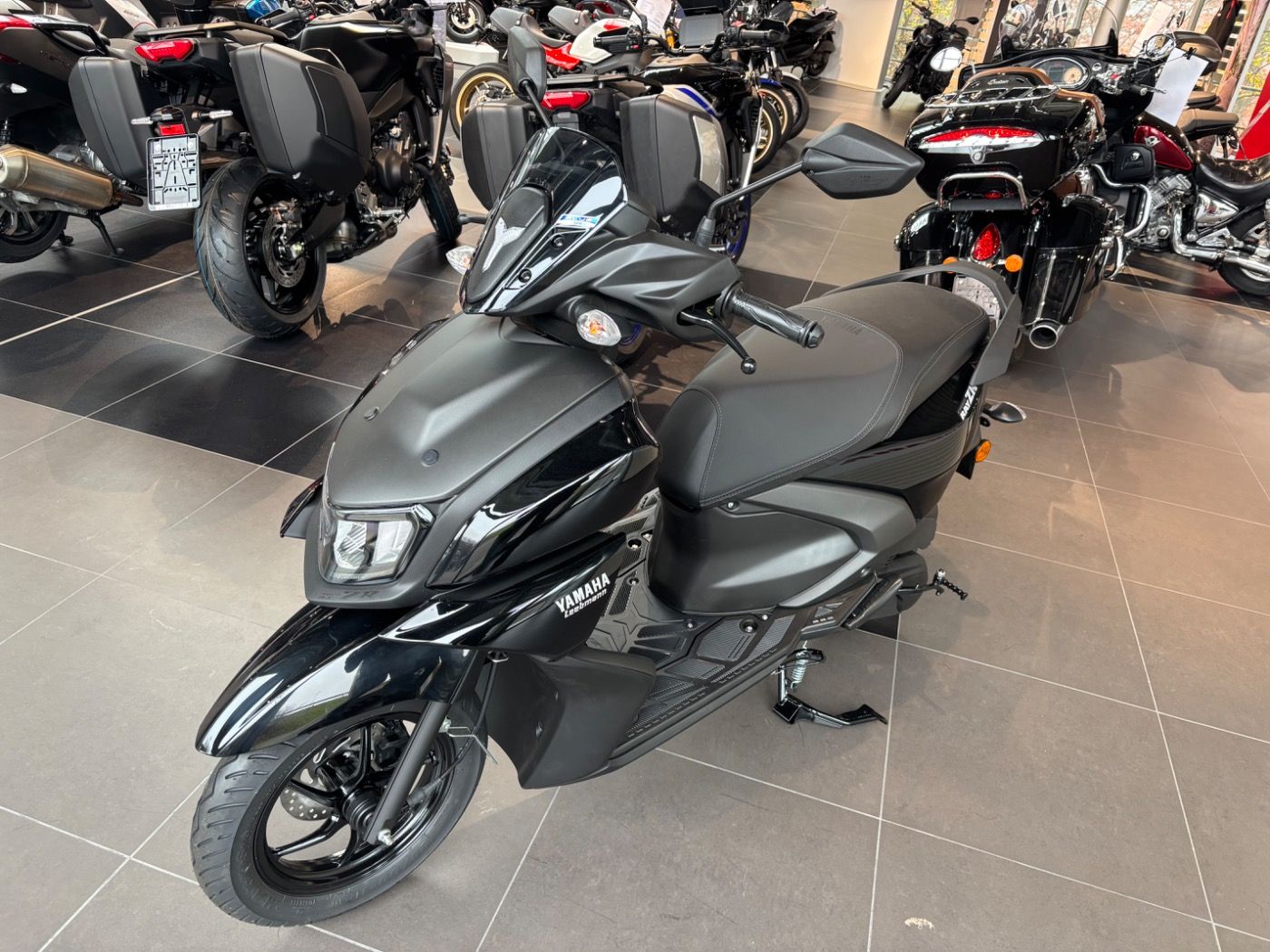 Fahrzeugabbildung Yamaha Rayzr 125 2025